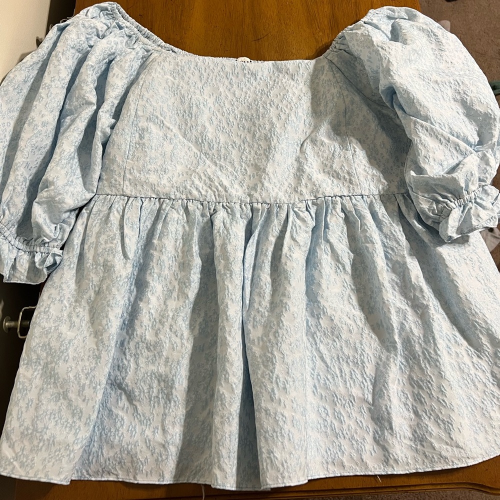 ARULA Camilla Top